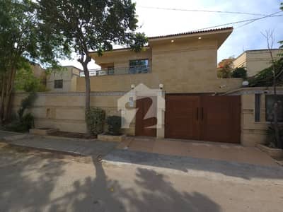 500 Yards Fully Renovated 4 Bedrooms Small Basement Small Garden CCTV Cameras Installed Ready To Move Possession Ready at DHA Phase 8 Zulfiqar Street 10