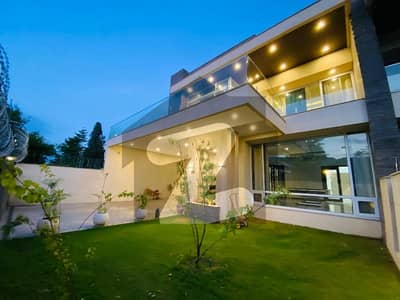 Beautiful Luxurious 800 Sq. Yd House For Rent In F-8 VIP Street | Prime Location