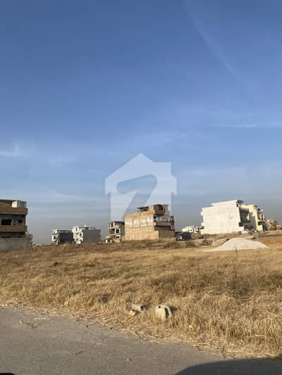 جی ۔ 13/1 جی ۔ 13,اسلام آباد میں 4 مرلہ رہائشی پلاٹ 2.8 کروڑ میں برائے فروخت۔