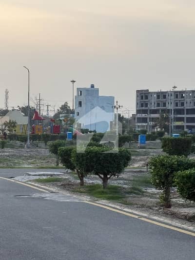 5 Marla Residential Plot for Sale in Kings Town (Project of Al Kabir Town)