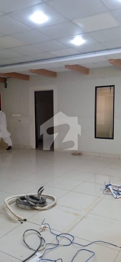گلشنِ اقبال - بلاک 13 اے گلشنِ اقبال,گلشنِ اقبال ٹاؤن,کراچی میں 4 مرلہ دفتر 50.0 ہزار میں کرایہ پر دستیاب ہے۔