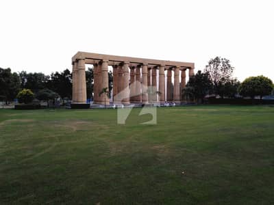 Highly-Desirable Prime Location Facing Park+ Corner Residential Plot Available In Bahria Nasheman - Iris For Sale