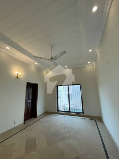16 MARLA HOUSE FOR RENT IN DHA PHASE 3 16 MARLA HOUSE FOR RENT IN DHA PHASE 3