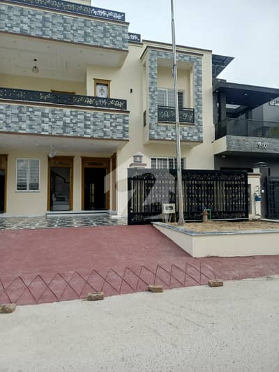 35*70 Bead New House For Sale In G14/4Islamabad