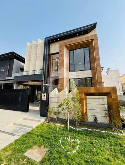 10 Marla Ultra-Modern & Most Elegant House for Sale In Royal Orchard Multan