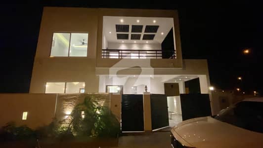 Precinct 8, 272sq yds Brand New Villa for Sale | Most Prime Location | Best For Living