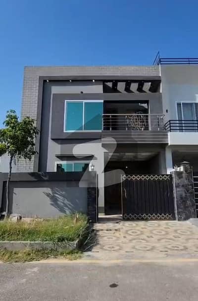 Brand New 5 Marla House For Rent. A-Ext Hot Location