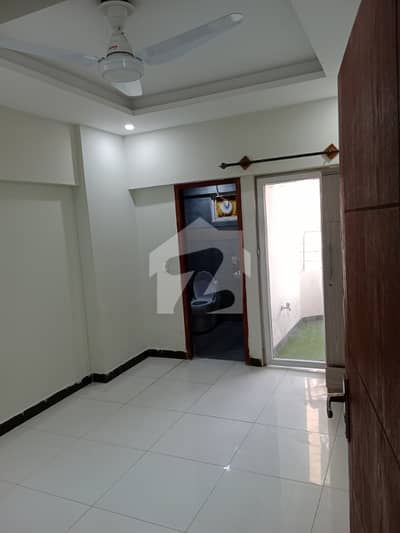 1 Bed Unfurnished Apartment Available For Rent In Capital Residencia
