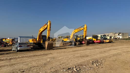 10 Marla (35x70) 70 Feet Wide Road Park Face Plot For Sale F-14 Islamabad