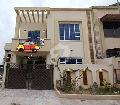 بحریہ ٹاؤن فیز 8 بحریہ ٹاؤن راولپنڈی,راولپنڈی میں 4 کمروں کا 5 مرلہ مکان 1.85 کروڑ میں برائے فروخت۔ بحریہ ٹاؤن فیز 8 بحریہ ٹاؤن راولپنڈی,راولپنڈی میں 4 کمروں کا 5 مرلہ مکان 1.85 کروڑ میں برائے فروخت۔