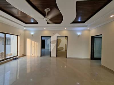 1 Kanal Upper Portion In Lowest Budget Available For Rent In Dha