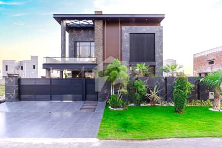 1 Kanal Top Quality Build Luxurious Beautiful Modern Design Villa With Basement For Sale In DHA Lahore Phase 7 Prime Location