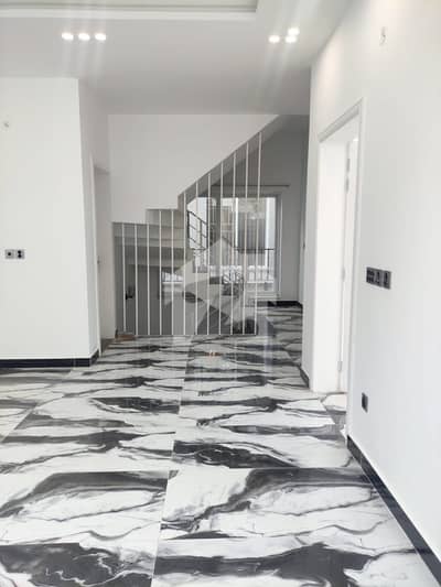 10 Marla Designer Full House For Rent In Bahria Enclave Islamabad