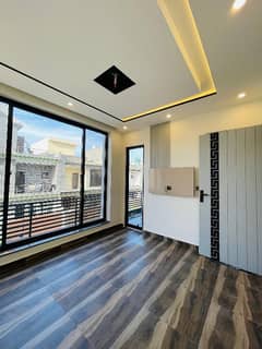A Palatial Residence For On Excellent Location Sale In Park View City - Tulip Extension Block Lahore A Palatial Residence For On Excellent Location Sale In Park View City - Tulip Extension Block Lahore