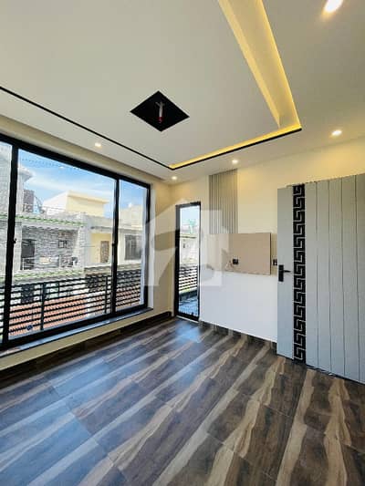 A Palatial Residence For On Excellent Location sale In Park View City - Tulip Extension Block Lahore A Palatial Residence For On Excellent Location sale In Park View City - Tulip Extension Block Lahore