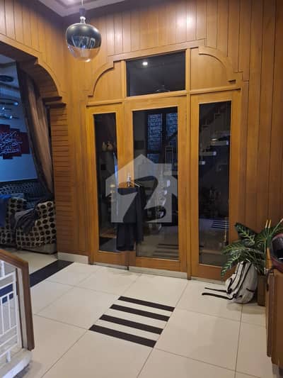 10 MARLA DOUBLE STORY BEAUTIFULL HOUSE AVAILABLE FOR SALE 10 MARLA DOUBLE STORY BEAUTIFULL HOUSE AVAILABLE FOR SALE