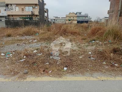 گلشنِ صحت 1 - بلاک سی گلشنِِ صحت 1,ای ۔ 18,اسلام آباد میں 12 مرلہ رہائشی پلاٹ 75.0 لاکھ میں برائے فروخت۔