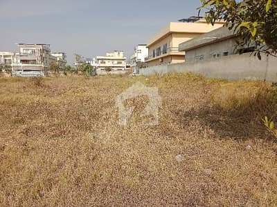 E-18 Health Enclave Islamabad Corner Kanal Residential Plot