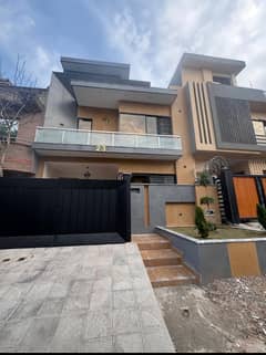 Brand New Luxury House For Sale Prime Location G-13/4 25*40 Beautifully Double Storey House Available For Sale