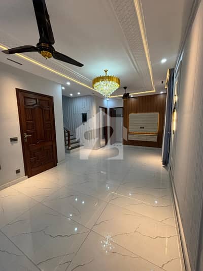 5 Marla Full House Available For Rent in Lahore