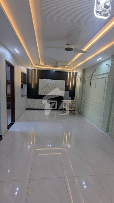 8 Marla Modern design corner house for sale