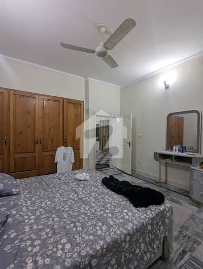 3 Bedroom Upper Portion Separate Gate Available For Rent Main Chaklala Scheme3 Rawalpindi Government Haring Available