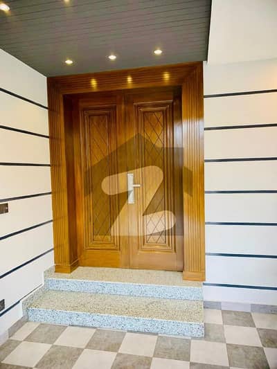 10 Marla Slightly Luxury House For Sale Bahria Town Phase 8 Rawalpindi 10 Marla Slightly Luxury House For Sale Bahria Town Phase 8 Rawalpindi