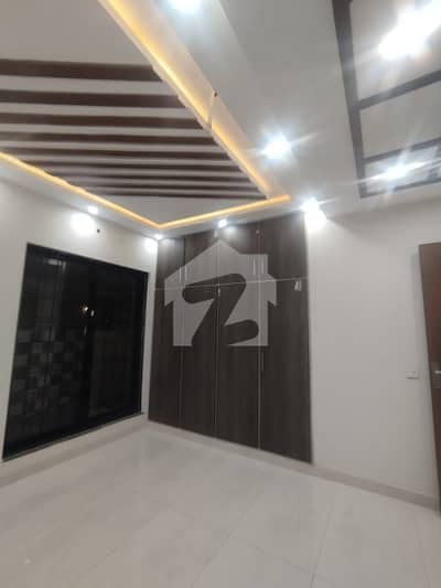 Like Brand New 10 Marla Upper Portion for Rent Bahria Town Lahore Like Brand New 10 Marla Upper Portion for Rent Bahria Town Lahore