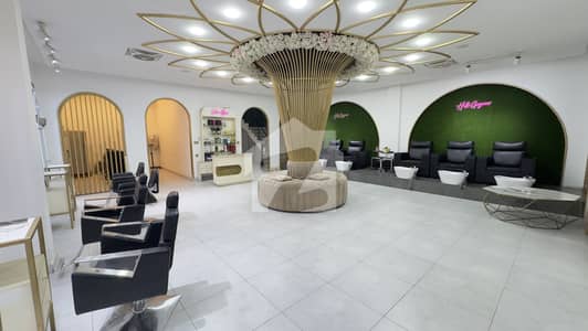 Fully Equipped Salon Setup For Rent Ready To Start Business!