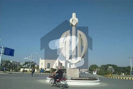 08 MARLA RESIDENTIAL PLOT FOR SALE POSSESSION UTILITY CHARGES PAID IN EASTERN-EXT BLOCK PHASE 1 BAHRIA ORCHARD LAHORE