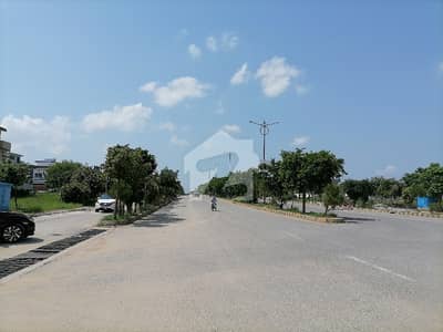 ٹاپ سٹی 1 - بلاک ڈی ٹاپ سٹی 1,اسلام آباد میں 10 مرلہ رہائشی پلاٹ 2.15 کروڑ میں برائے فروخت۔ ٹاپ سٹی 1 - بلاک ڈی ٹاپ سٹی 1,اسلام آباد میں 10 مرلہ رہائشی پلاٹ 2.15 کروڑ میں برائے فروخت۔