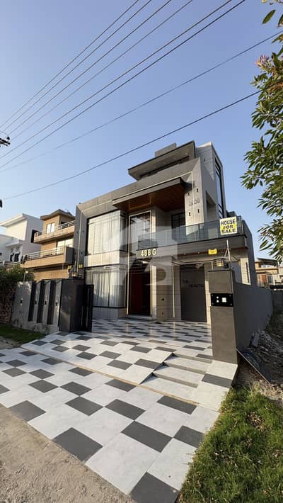 G block 10 Marla near by facing park house for sale