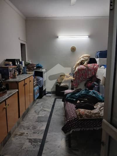 10 MARLA UPPER PORTION FOR RENT IN WAPDA TOWN PHASE 1