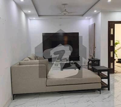 6 Marla Flat For Rent 6 Marla Flat For Rent