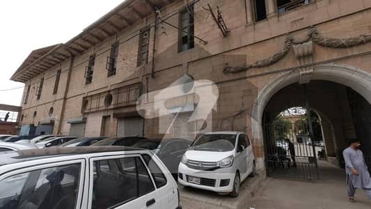 Prime Location I. I. Chundrigar Road 1890 Square Feet Office Up For Rent