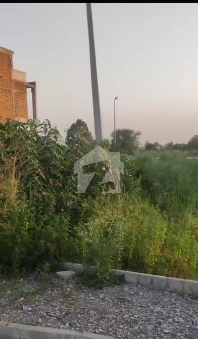 بحریہ انکلیو بحریہ ٹاؤن,اسلام آباد میں 5 مرلہ رہائشی پلاٹ 78.0 لاکھ میں برائے فروخت۔ بحریہ انکلیو بحریہ ٹاؤن,اسلام آباد میں 5 مرلہ رہائشی پلاٹ 78.0 لاکھ میں برائے فروخت۔