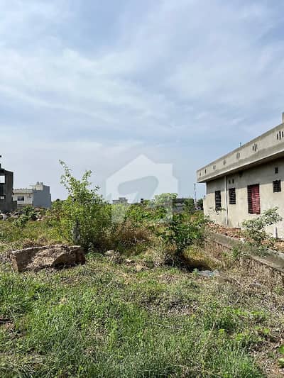 A Very Ideal Location Plot For Sale A Very Ideal Location Plot For Sale