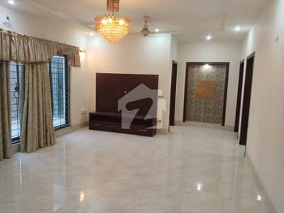 Kanal 3 Bed Upper Portion For Rent In DHA Phase 4 AA Block