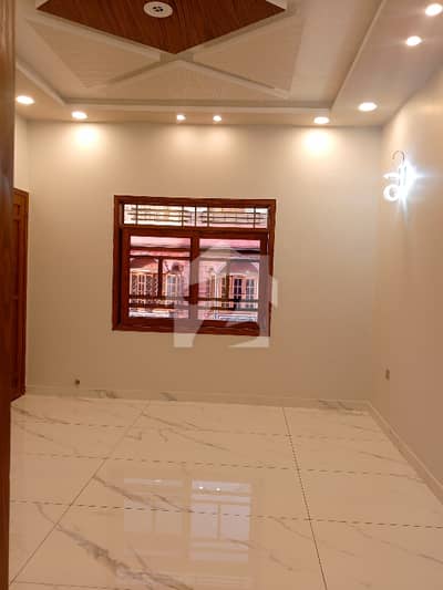 240 Yards Like New Ground Floor 3 Bed dd Block 5 240 Yards Like New Ground Floor 3 Bed dd Block 5