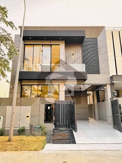 Luxurious 5 Marla Lavish Brand New Bungalow On Top Location For Sale in DHA Phase 9 Town Lahore Luxurious 5 Marla Lavish Brand New Bungalow On Top Location For Sale in DHA Phase 9 Town Lahore