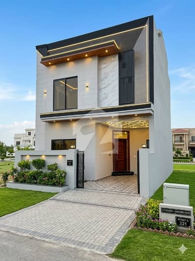 سٹی ہاؤسنگ سمندری روڈ سٹی ہاؤسنگ,فیصل آباد میں 3 کمروں کا 5 مرلہ مکان 1.65 کروڑ میں برائے فروخت۔
