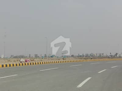 ڈی ایچ اے فیز 8 - بلاک وی فیز 8,ڈیفنس (ڈی ایچ اے),لاہور میں 2 کنال رہائشی پلاٹ 8.74 کروڑ میں برائے فروخت۔ ڈی ایچ اے فیز 8 - بلاک وی فیز 8,ڈیفنس (ڈی ایچ اے),لاہور میں 2 کنال رہائشی پلاٹ 8.74 کروڑ میں برائے فروخت۔