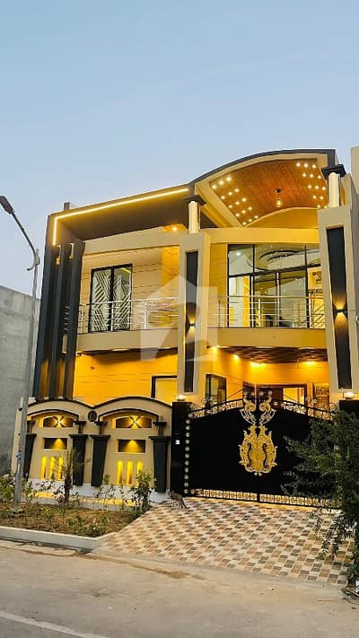 ستیانہ روڈ فیصل آباد میں 5 کمروں کا 5 مرلہ مکان 2.65 کروڑ میں برائے فروخت۔