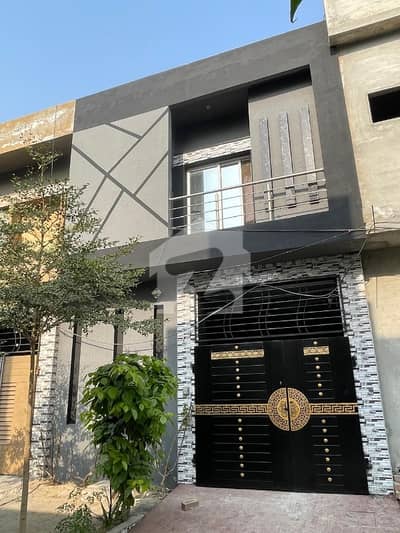 ستیانہ روڈ فیصل آباد میں 2 کمروں کا 4 مرلہ مکان 88.0 لاکھ میں برائے فروخت۔