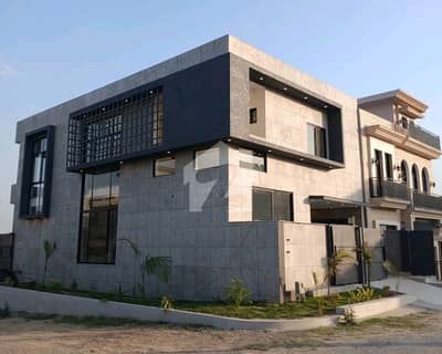 In MPCHS - Multi Gardens Of Islamabad, A 1800 Square Feet House Is Available