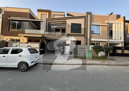 بحریہ ٹاؤن نشتر بلاک بحریہ ٹاؤن سیکٹر ای,بحریہ ٹاؤن,لاہور میں 3 کمروں کا 5 مرلہ مکان 2.5 کروڑ میں برائے فروخت۔ بحریہ ٹاؤن نشتر بلاک بحریہ ٹاؤن سیکٹر ای,بحریہ ٹاؤن,لاہور میں 3 کمروں کا 5 مرلہ مکان 2.5 کروڑ میں برائے فروخت۔