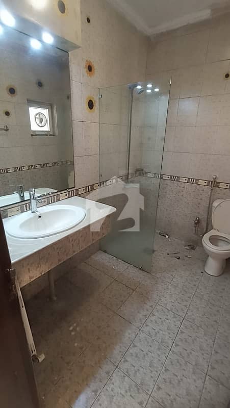16 16