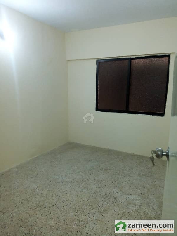 Flat For Sale In North Karachi - Sector 11E