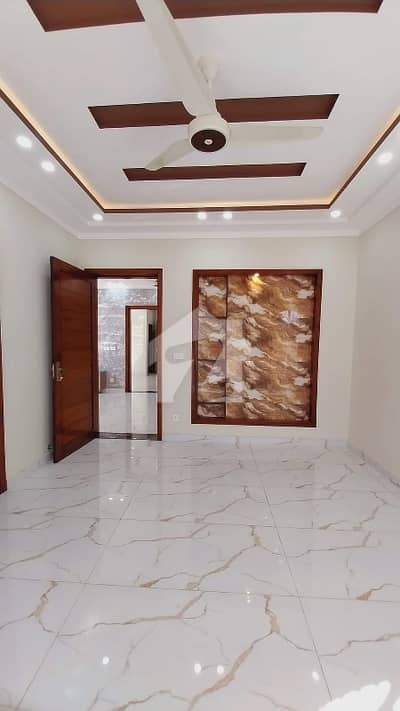 G10 Three Bed Portion For Rent