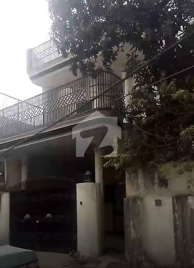 افشاں کالونی راولپنڈی میں 5 کمروں کا 7 مرلہ مکان 3.5 کروڑ میں برائے فروخت۔